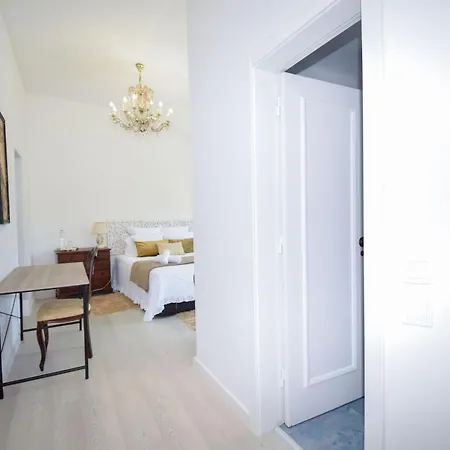 White Star Villa