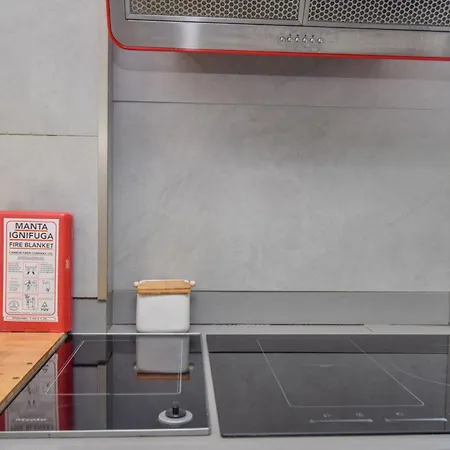 White Star Εστορίλ