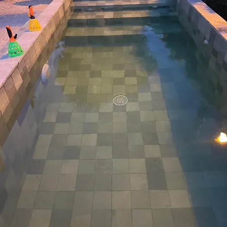 White Star Villa